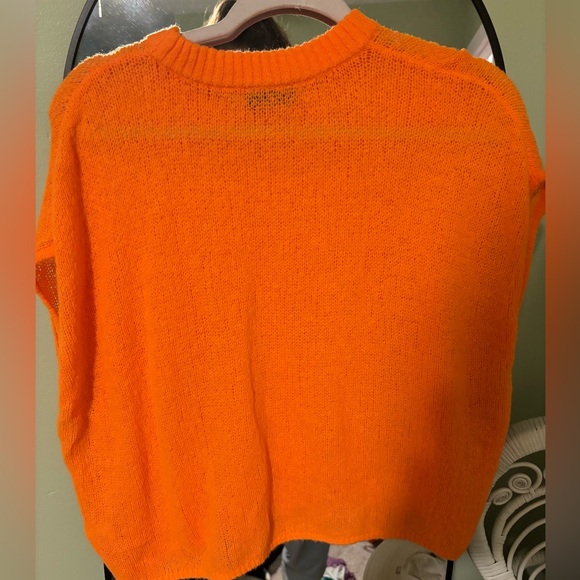 LNA sweater - Picture 3 of 3